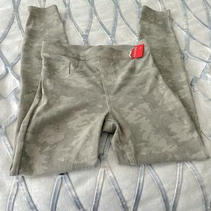 Spanx camo grey leggings